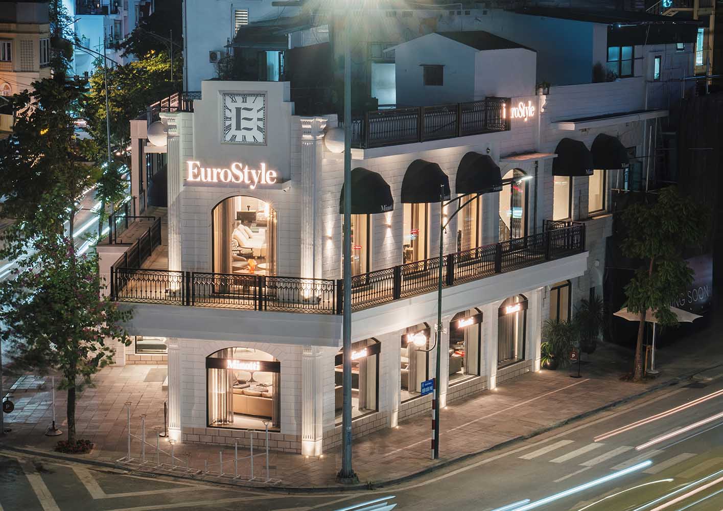 Minotti Hanoi by EuroStyle