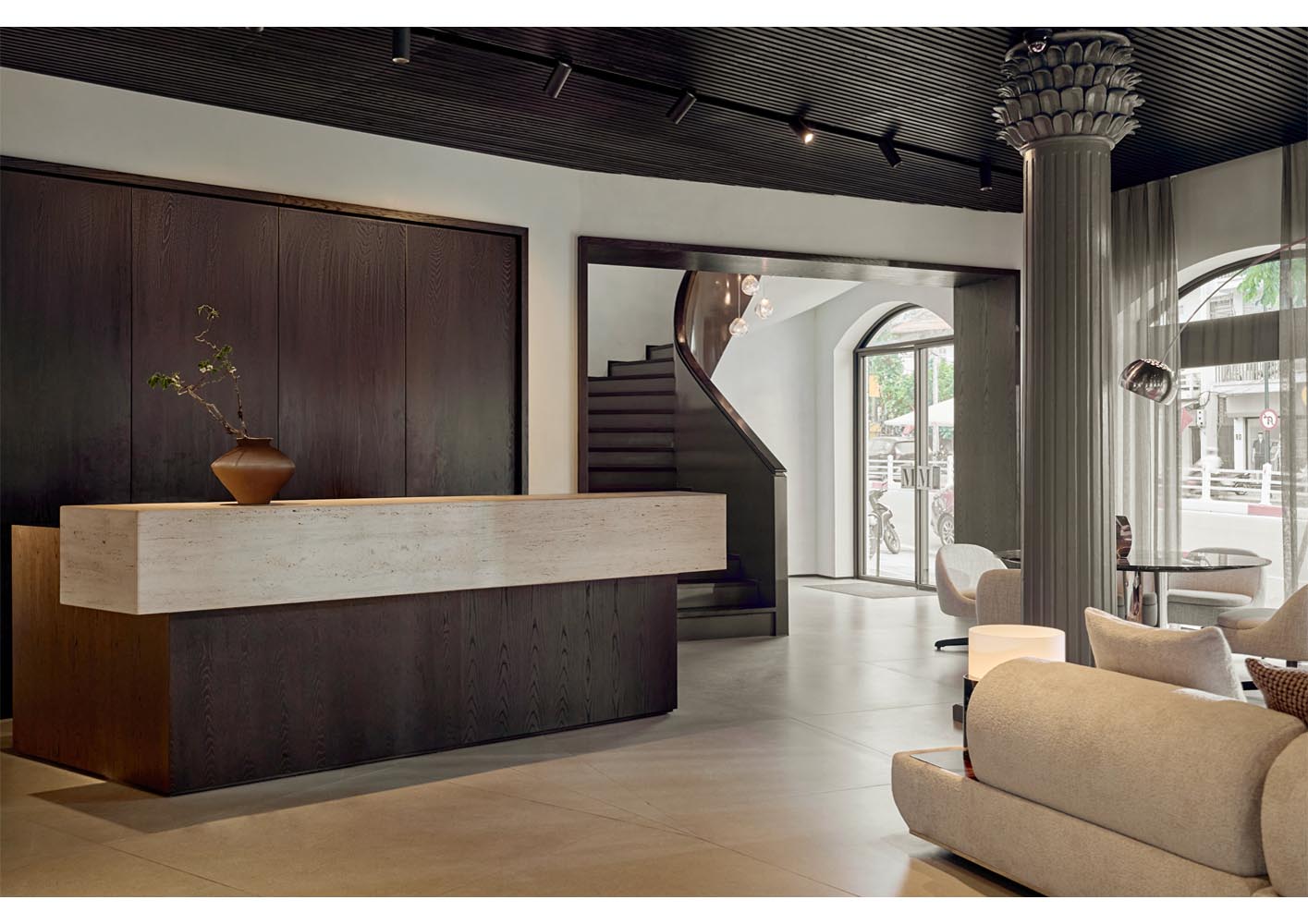 Minotti Hanoi by EuroStyle