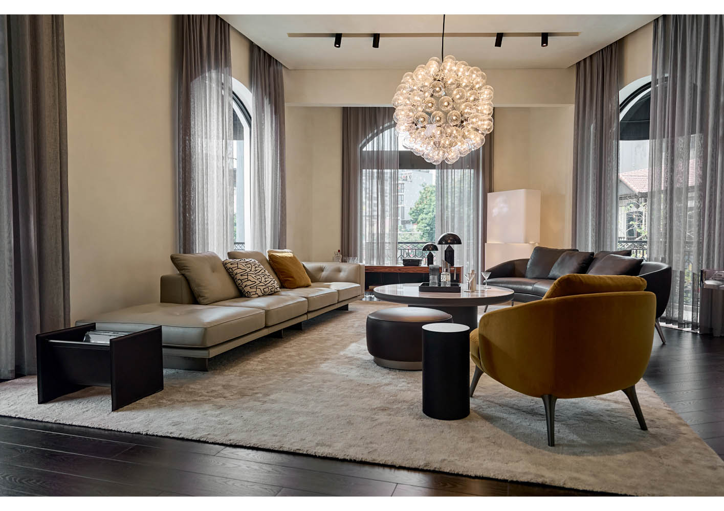 Minotti Hanoi by EuroStyle